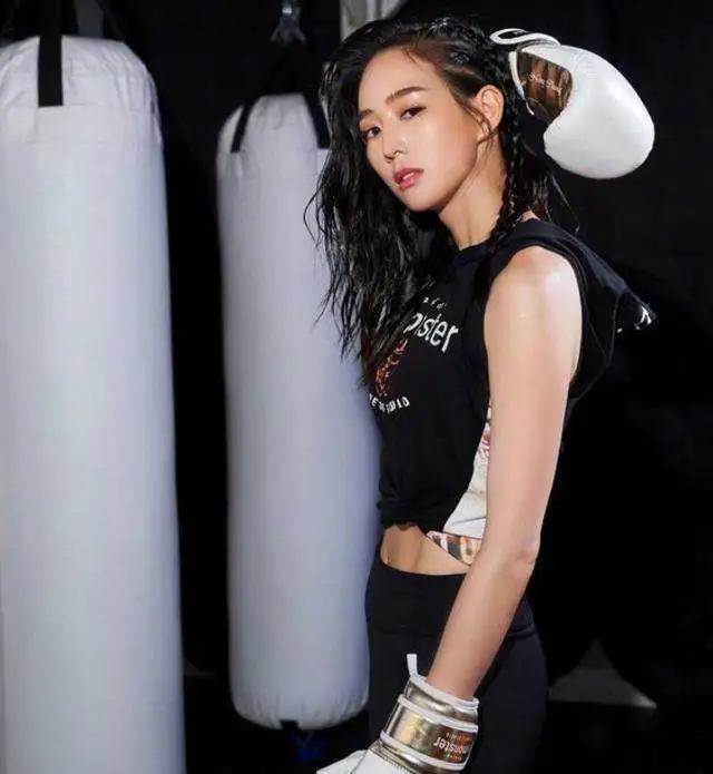 明星健身排行_健身出名的明星_盘点那些健身明星