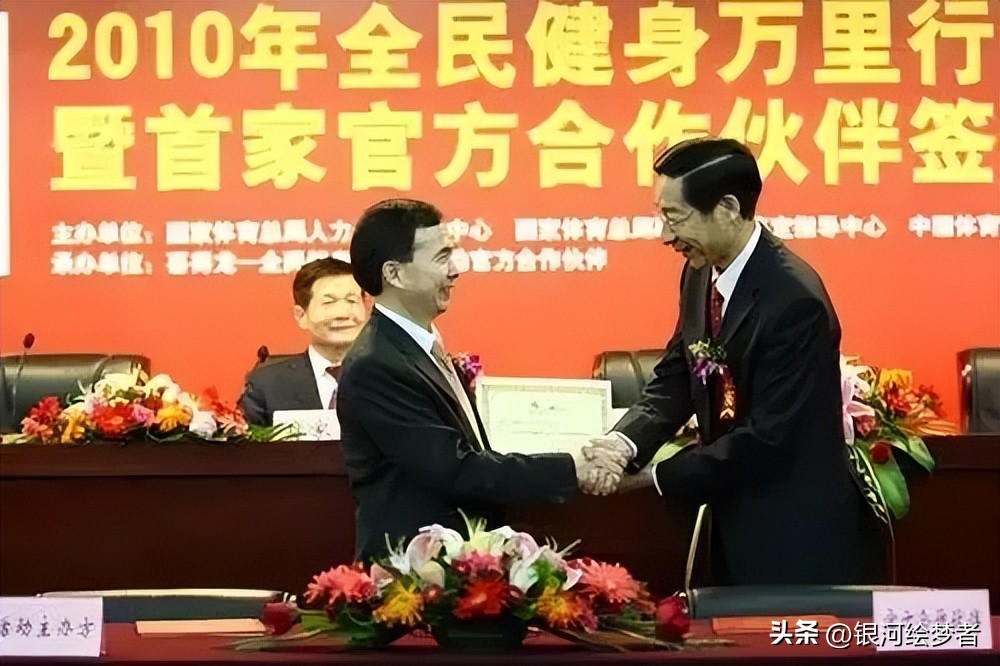 国产运动鞋的排名_国产的运动鞋_国产运动鞋质量排名知乎