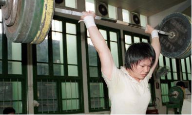广东举重女冠军_广东举重女冠军夺冠_举重广东冠军女子是谁