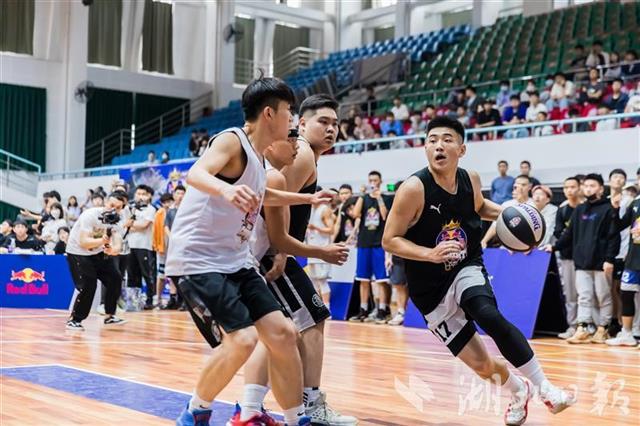 三峡大学篮球比赛规则表_三峡大学篮球联赛_三峡大学篮球馆